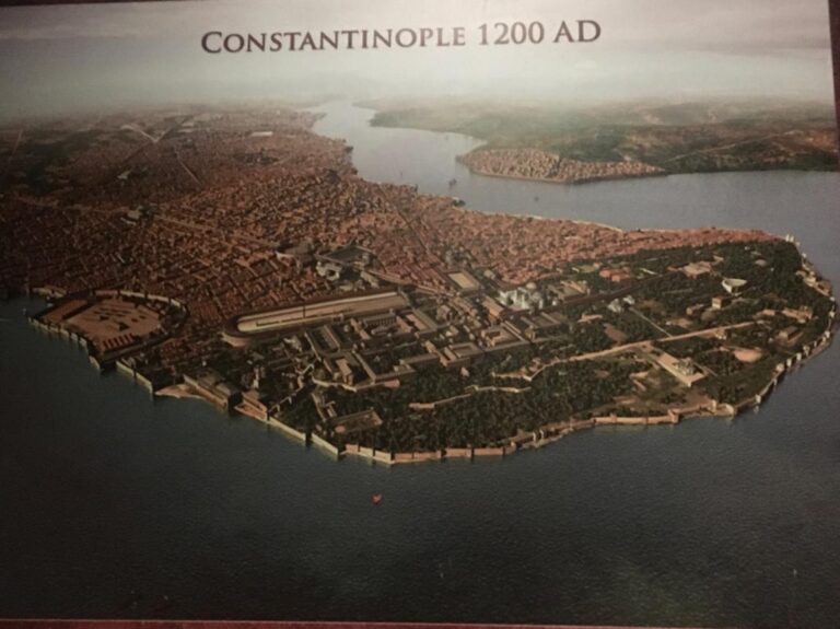 Constantinople AD 1200 Constantinople AD 1200