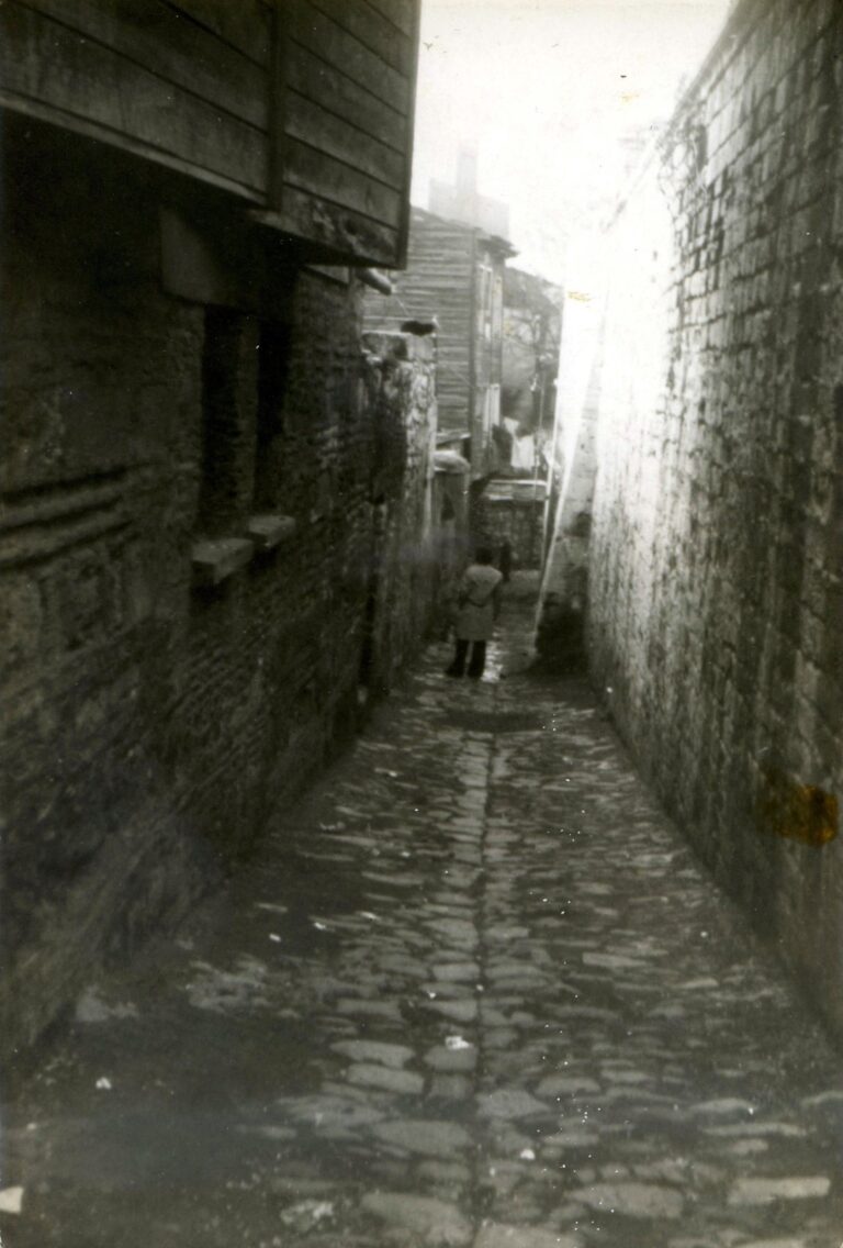 History in the Street. Around Küçük Ayasofya. 1975 History in the Street. Around Küçük Ayasofya. 1975