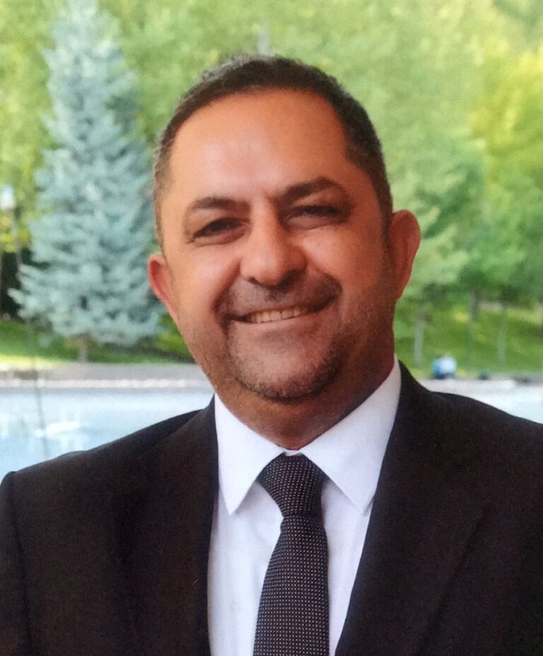 The Identity of Cypriotness and Differentiations In Turkish Cypriot and Greek Cypriot Communities