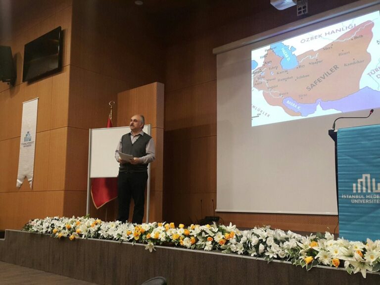 Scholars Examining Our History of Thought: İhsan Fazlıoğlu Scholars Examining Our History of Thought: İhsan Fazlıoğlu