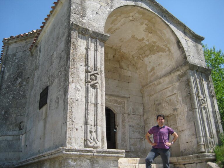 Crimea: In the Footsteps of the Thirteenth Tribe